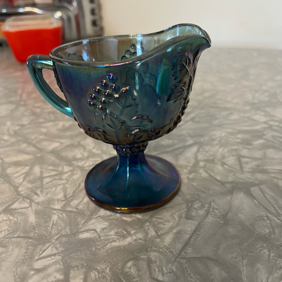 Indiana blue carnival glass - Picture 2 of 4